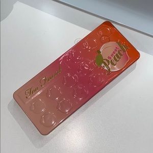 Too Faced Sweet Peach Palette
